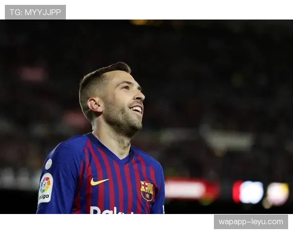 阿尔巴速度下滑引发热议，球队亟需战术调整应对新赛季挑战