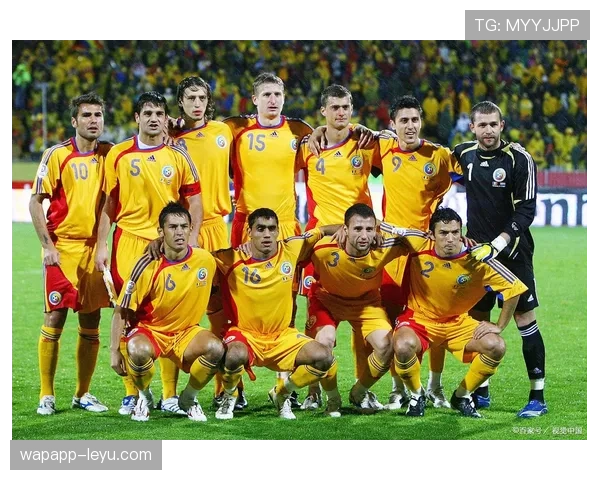 西甲狂潮席卷伯纳乌:球迷热情点燃足球文化盛宴 西甲狂潮席卷伯纳乌:球迷热情点燃足球文化盛宴