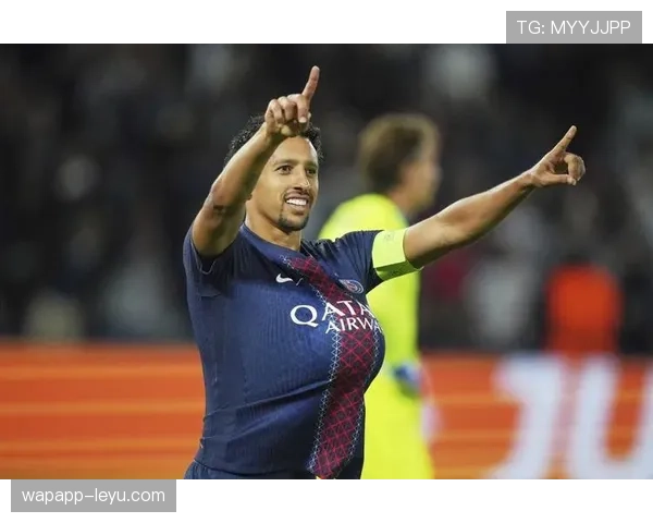 马尔基尼奥斯空中对抗表现出色，巴萨后防线竞争力提升引发关注