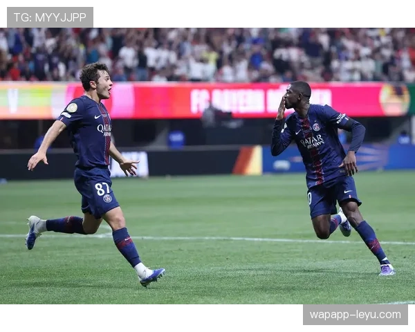 马尔基尼奥斯领衔巴黎圣日耳曼防线，开启防守稳固新篇章