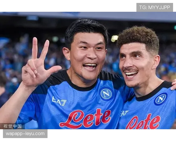 金玟哉：意甲最佳后卫荣誉加身