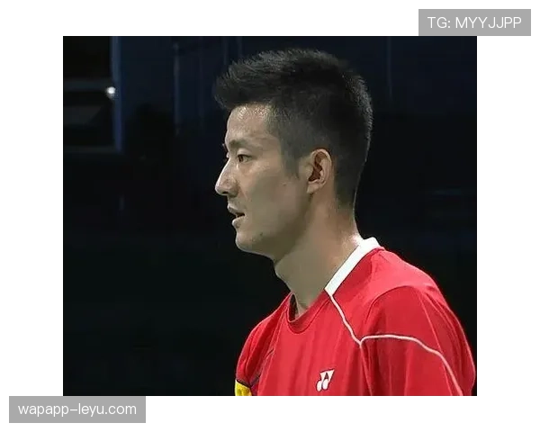 谌龙赛场上拼命,家里却连空调都舍不得开?这反差我服! 谌龙赛场上拼命,家里却连空调都舍不得开?这反差我服!