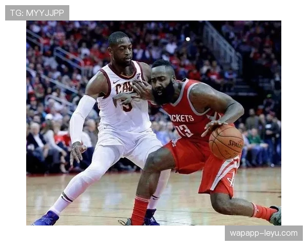 韦德挡拆助攻提升三分命中率拉开迈阿密进攻差距